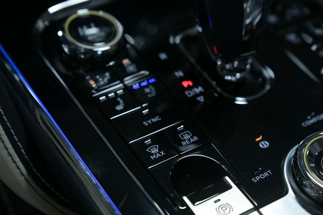 2024 Bentley Flying Spur V8 Sedan - 23067950 - 52