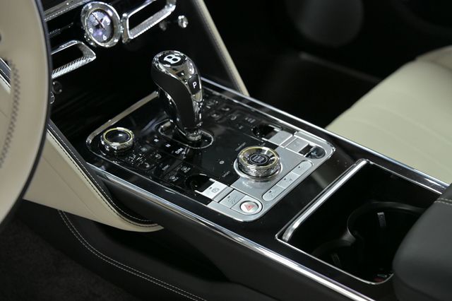 2024 Bentley Flying Spur V8 Sedan Edition 8  - 23009774 - 28