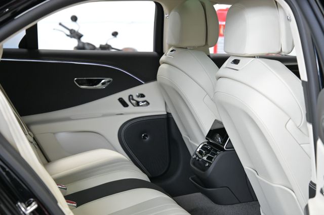 2024 Bentley Flying Spur V8 Sedan Edition 8  - 23009774 - 37