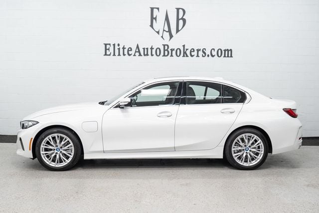 2024 BMW 3 Series 330e Plug-In Hybrid - 22879513 - 1