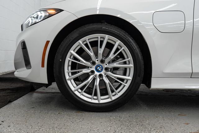 2024 BMW 3 Series 330e Plug-In Hybrid - 22879513 - 34