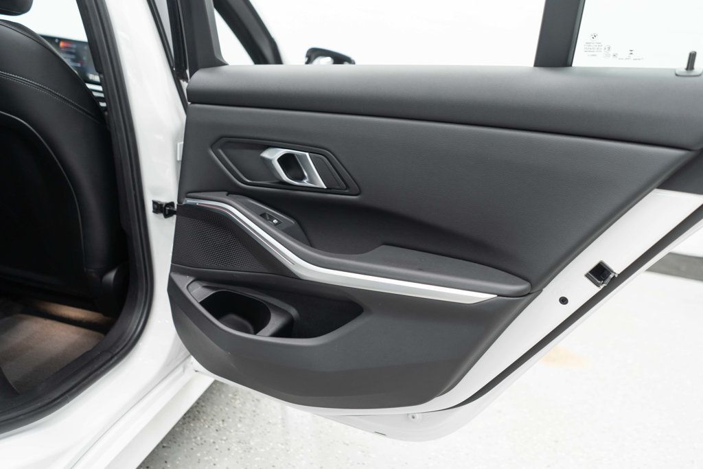 2024 Bmw 330e xDrive photo 27