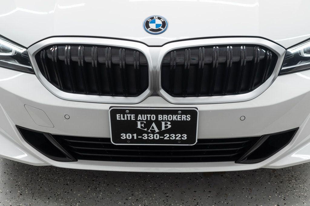2024 Bmw 330e xDrive photo 40