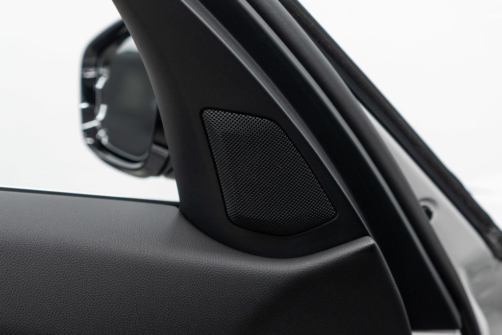 2024 Bmw 330e xDrive photo 46