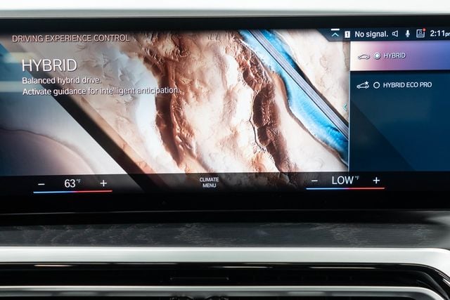 2024 BMW 3 Series 330e xDrive Plug-In Hybrid - 22932498 - 23