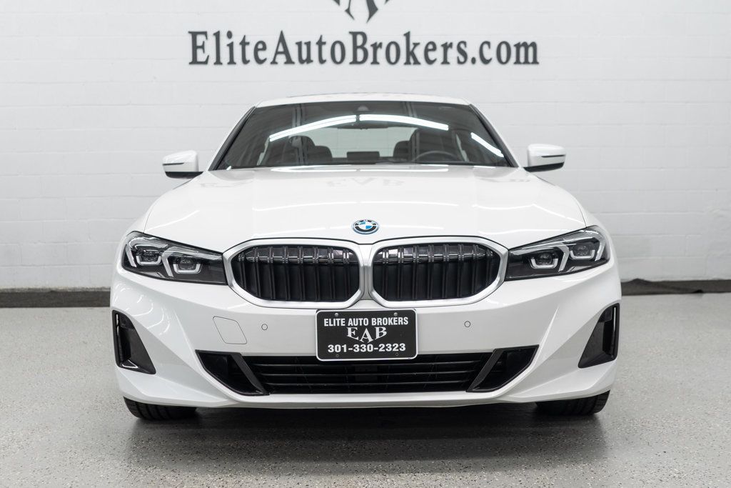 2024 Bmw 330e xDrive photo 3
