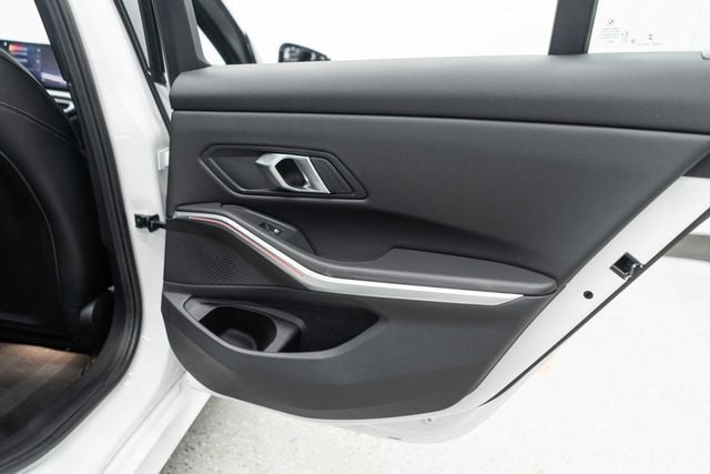 2024 BMW 3 Series 330e xDrive Plug-In Hybrid - 22932498 - 30