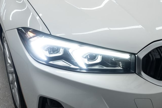 2024 BMW 3 Series 330e xDrive Plug-In Hybrid - 22932498 - 42
