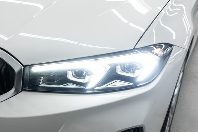 2024 BMW 3 Series 330e xDrive Plug-In Hybrid - 22932498 - 44