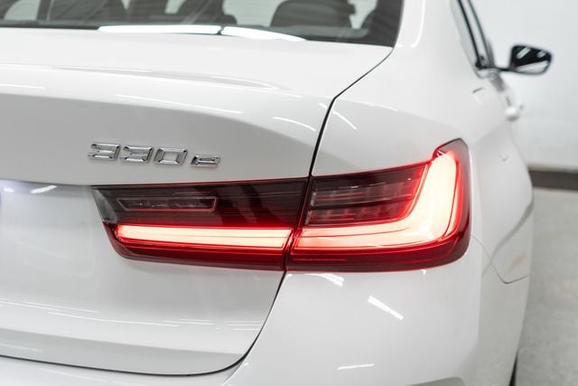 2024 BMW 3 Series 330e xDrive Plug-In Hybrid - 22932498 - 46