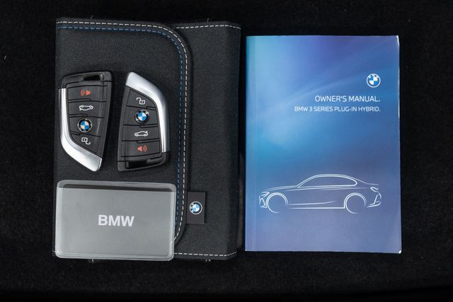 2024 BMW 3 Series 330e xDrive Plug-In Hybrid - 22932498 - 51