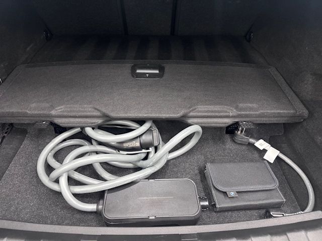 2024 BMW 3 Series 330e xDrive Plug-In Hybrid - 22956401 - 30