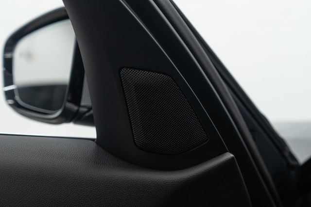 2024 BMW 3 Series 330e xDrive Plug-In Hybrid - 22956401 - 45