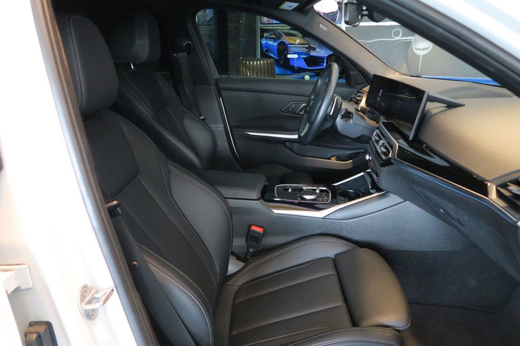 2024 BMW 3 Series 330i - 22995930 - 4