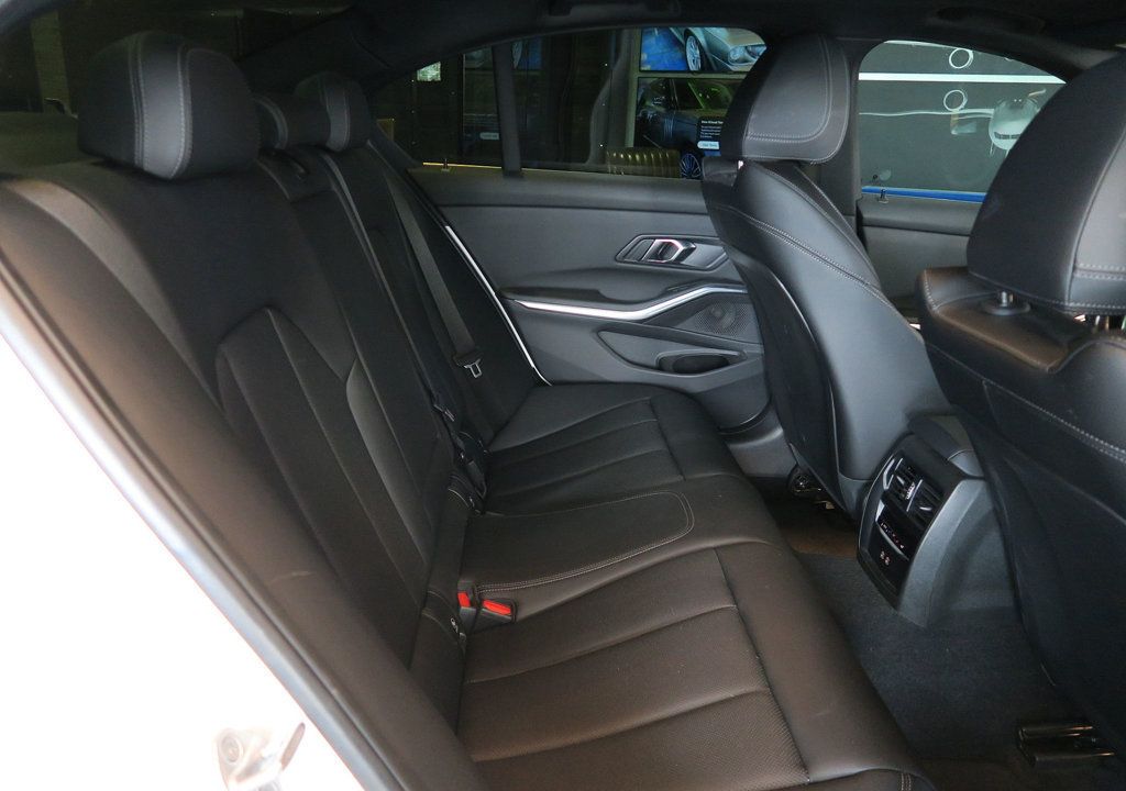 2024 BMW 3 Series 330i - 22995930 - 6