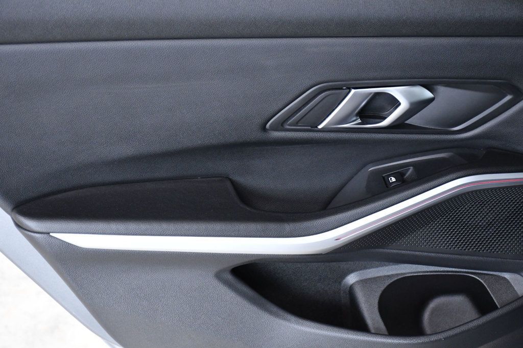 2024 BMW 3 Series 330i - 22894813 - 10