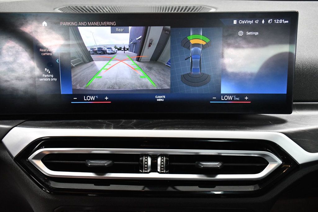 2024 BMW 3 Series 330i - 22894813 - 25