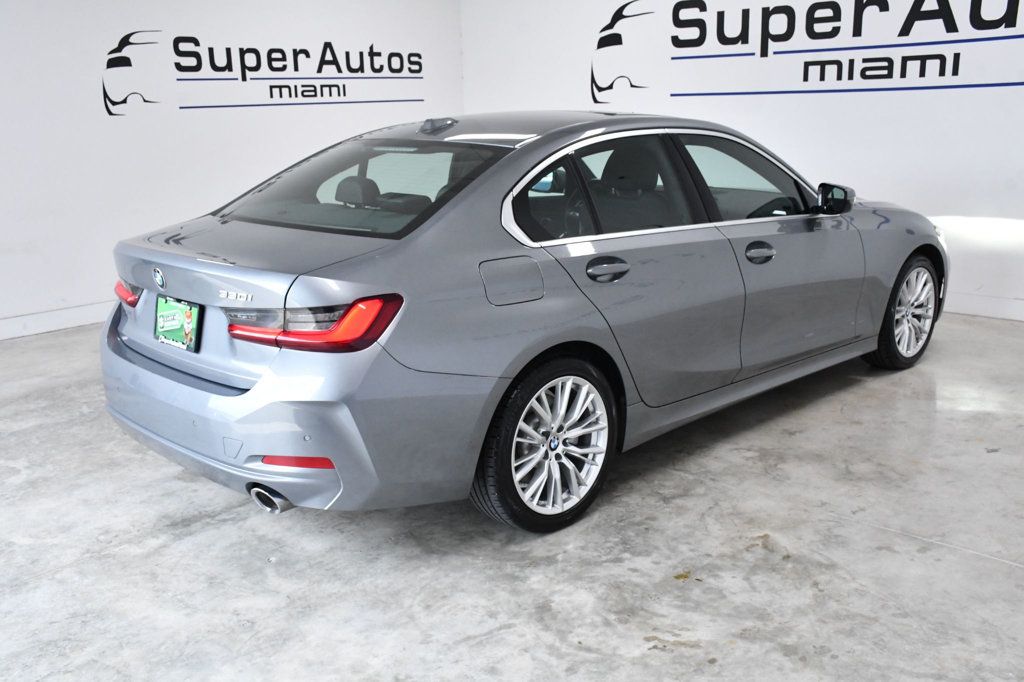 2024 BMW 3 Series 330i - 22894813 - 3
