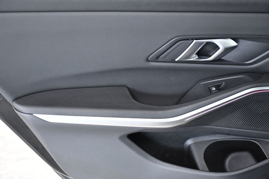 2024 BMW 3 Series 330i - 22943178 - 10