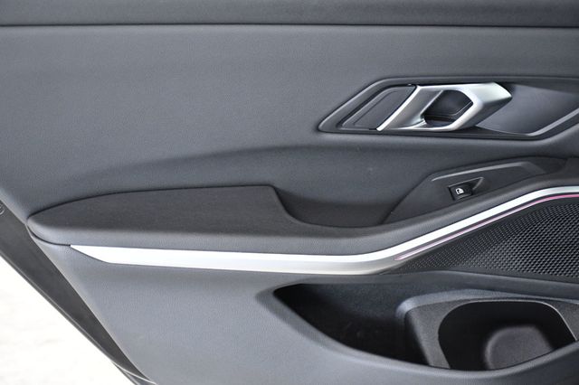 2024 BMW 3 Series 330i - 22943178 - 10