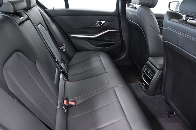 2024 BMW 3 Series 330i - 22943178 - 13