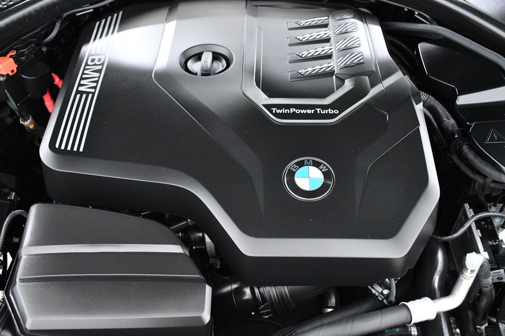 2024 BMW 3 Series 330i - 22943178 - 18