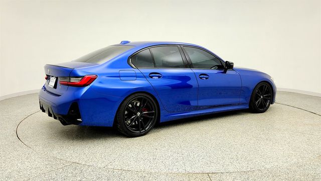 2024 BMW 3 Series 330i Sedan w/ M Sport, Premium & Driving Assistance Packages - 23002656 - 4