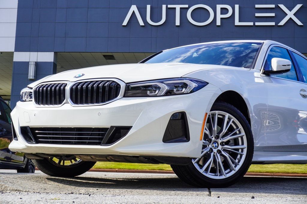 2024 Bmw 330i xDrive photo 2