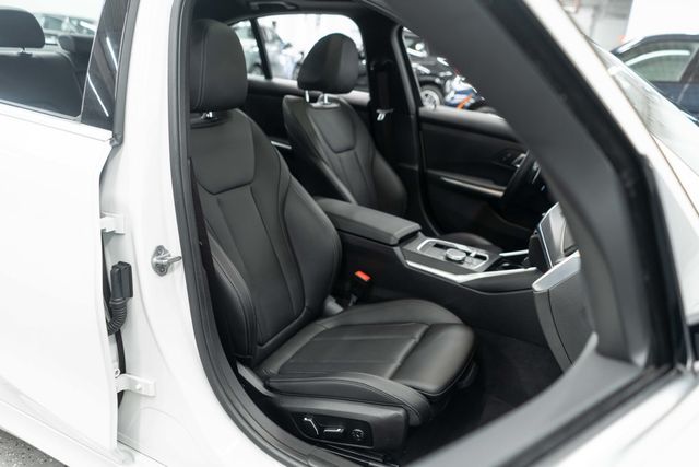 2024 BMW 3 Series 330i xDrive - 22955060 - 10