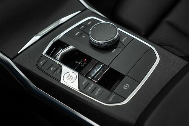 2024 BMW 3 Series 330i xDrive - 22955060 - 15