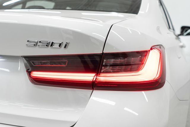 2024 BMW 3 Series 330i xDrive - 22955060 - 45