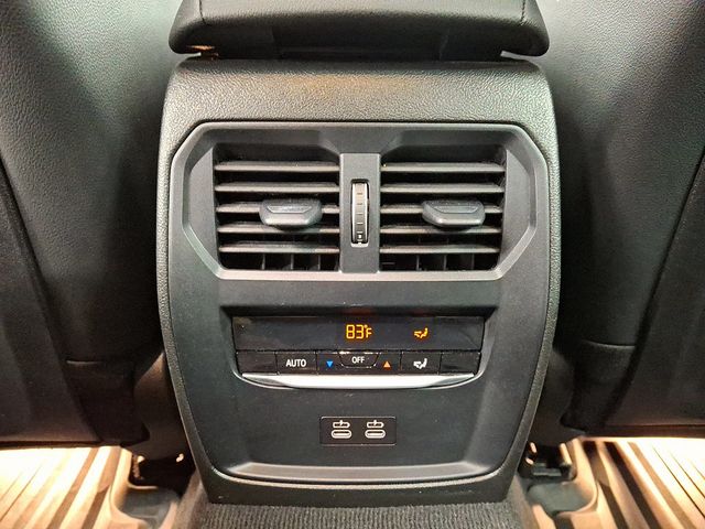 2024 BMW 3 Series 330i xDrive - 22991220 - 10