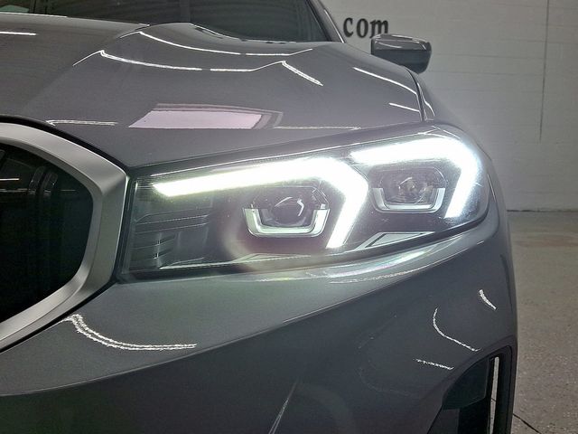 2024 BMW 3 Series 330i xDrive - 22991220 - 8