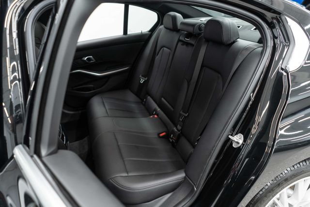 2024 BMW 3 Series 330i xDrive - 23029269 - 31