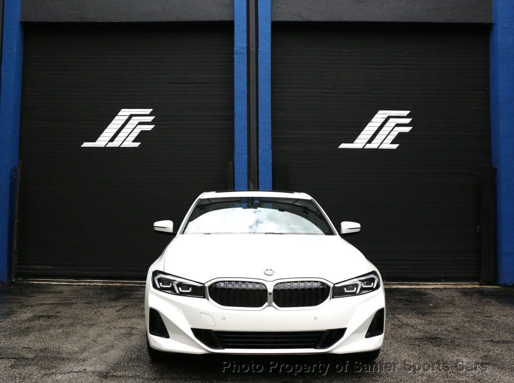 2024 BMW 3 Series 330i xDrive - 22925943 - 9