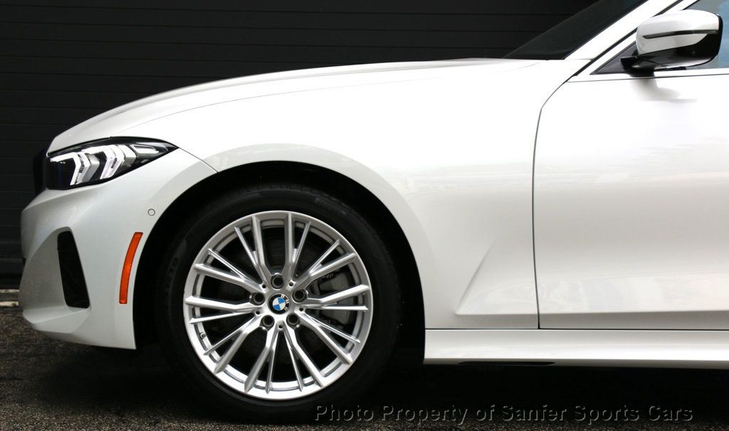 2024 BMW 3 Series 330i xDrive - 22925943 - 13