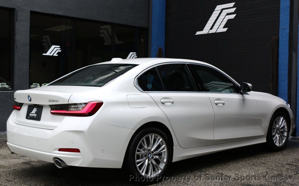 2024 BMW 3 Series 330i xDrive - 22925943 - 5