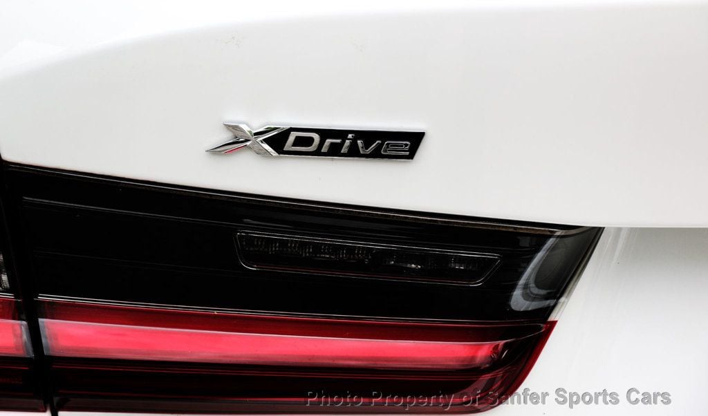 2024 BMW 3 Series 330i xDrive - 22925943 - 7