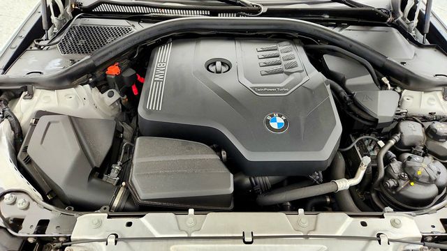 2024 BMW 3 Series 330i xDrive w/ M Sport, Premium, Shadowline & Harman Kardon - 23091685 - 24