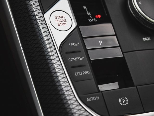 2024 BMW 3 Series M340i xDrive - 22978913 - 31