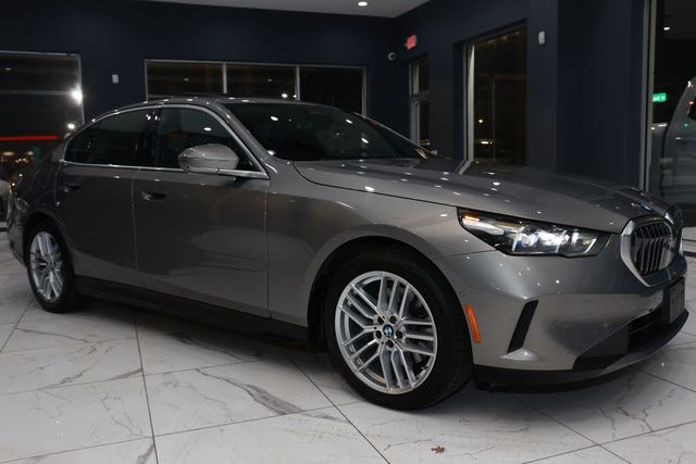 2024 BMW 5 Series 530i - 22982190 - 0