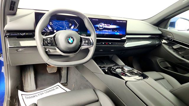 2024 BMW 5 Series 530i Sedan w/ 20'' Wheels & Convenience Pkg - 23079094 - 12