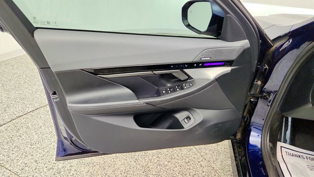 2024 BMW 5 Series 530i w/ M Sport Pro Pkg, Luxury Seating & Premium Pkg - 23039520 - 10