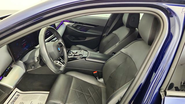 2024 BMW 5 Series 530i w/ M Sport Pro Pkg, Luxury Seating & Premium Pkg - 23039520 - 20