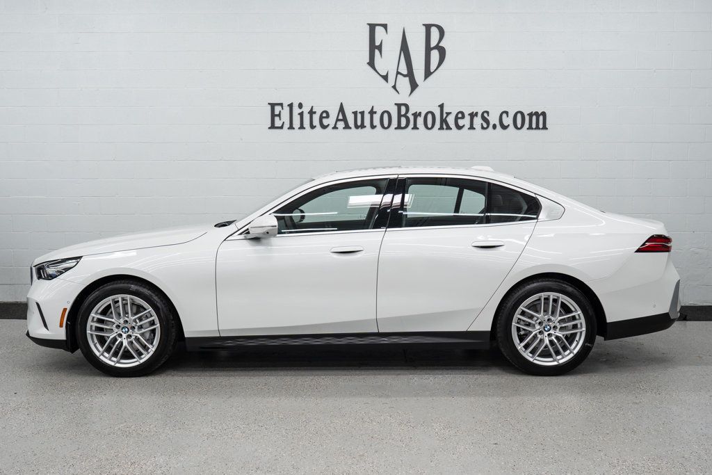 2024 Bmw 530i 530i xDrive photo 2
