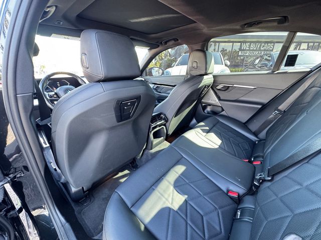 2024 BMW 5 Series 530i xDrive - 22962469 - 15