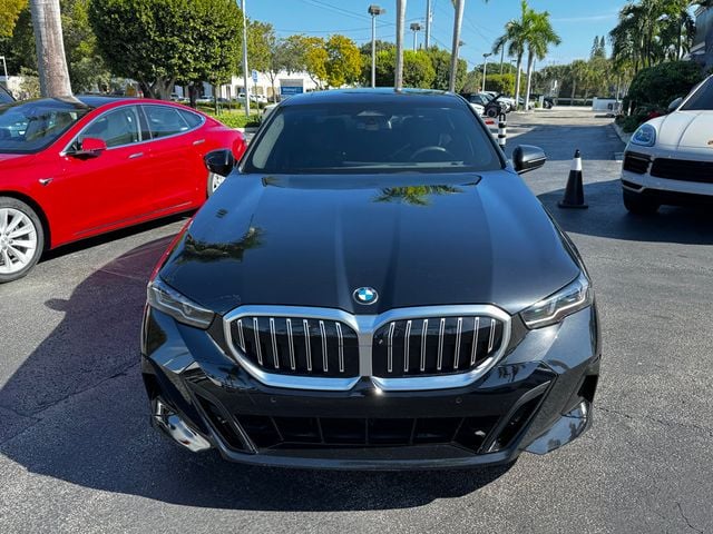 2024 BMW 5 Series 530i xDrive - 22962469 - 1
