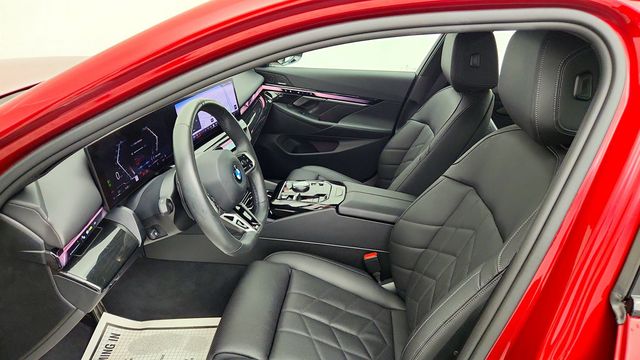 2024 BMW 5 Series 540i xDrive Sedan w/ M Sport Pkg & Premium Pkg - 23046019 - 19