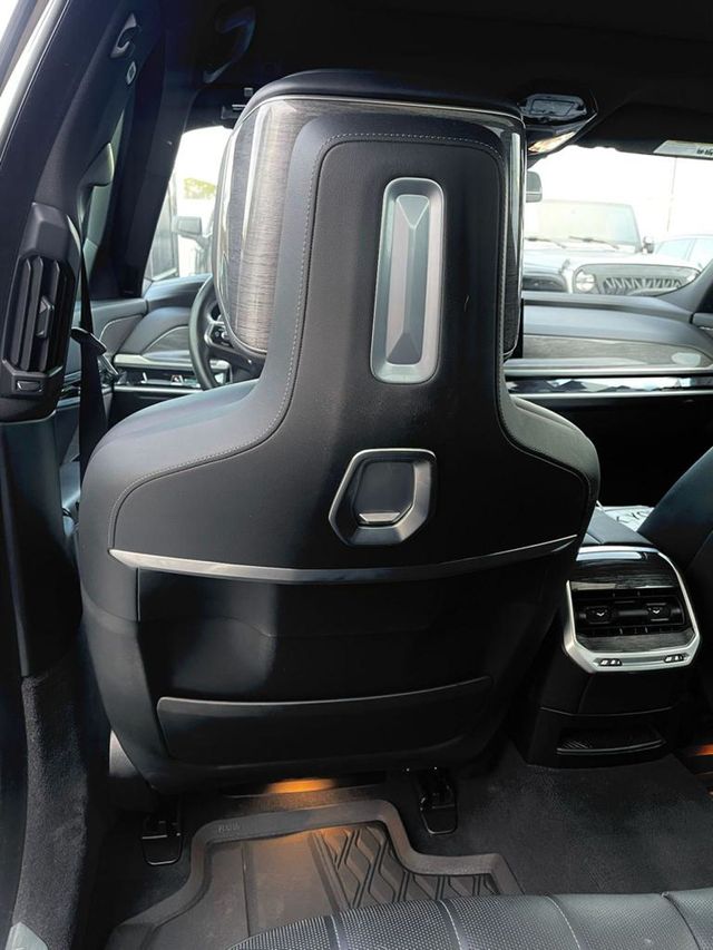 2024 BMW 7 Series 740i - 23003343 - 14