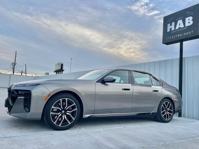 2024 BMW 7 Series 740i - 23003343 - 5